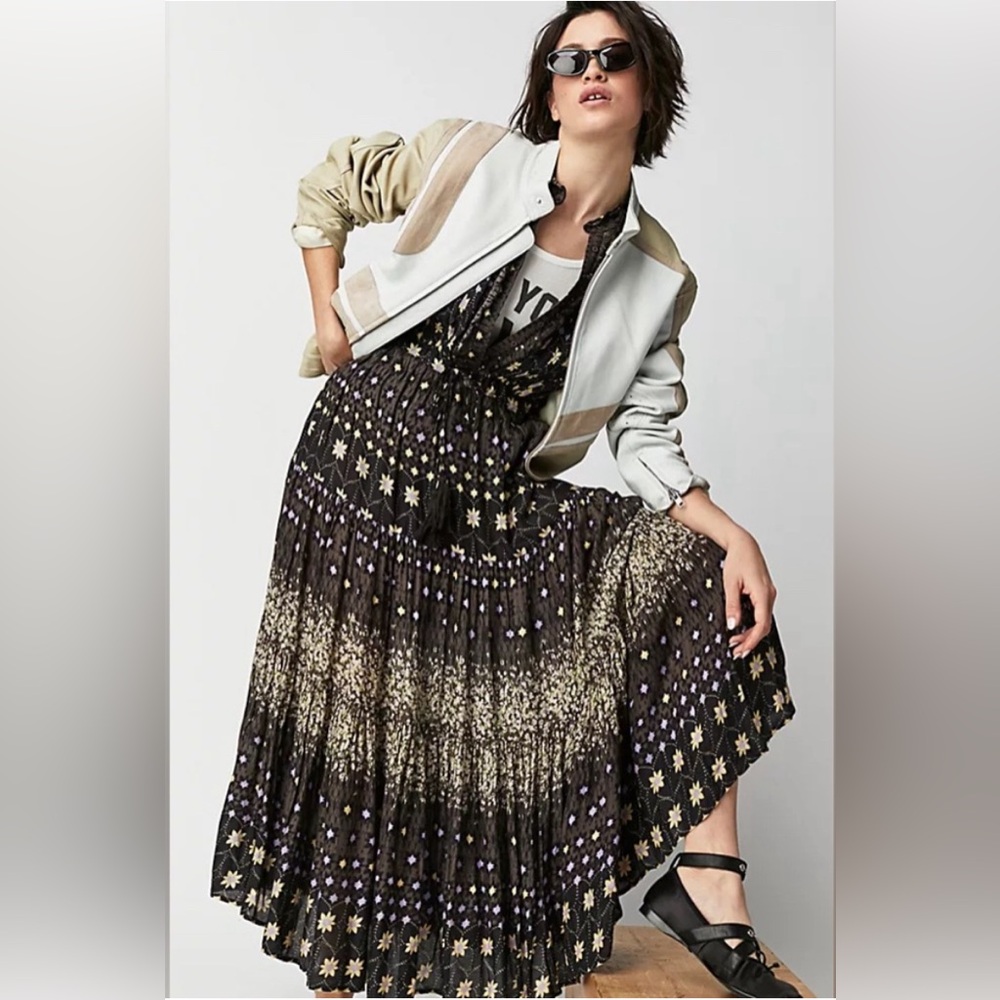 NWOT Free People 1/2 Sleeve Rare Feelings Button Up Bodice Maxi DressBlack Cocoa - Picture 5 of 11